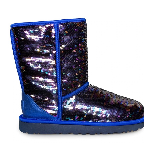 RARE Ugg classic sequin navy boots new in box - Picture 1 of 9